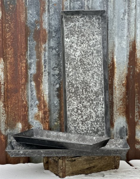 Avlång större zink bricka i grå svart nyans 