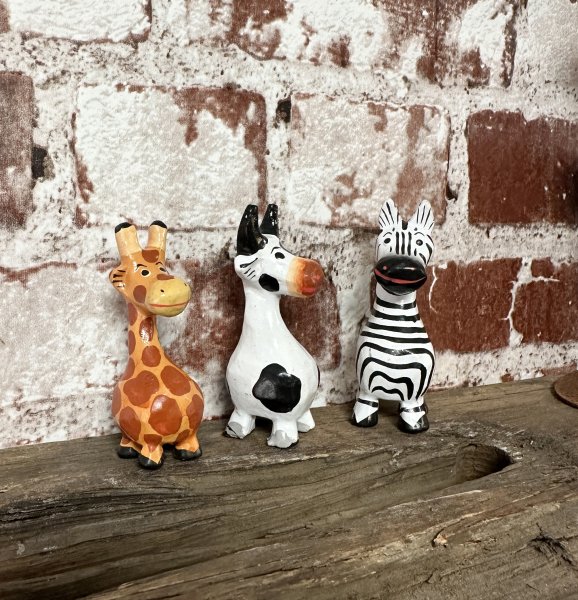 Söta djur i trä Giraff, Ko och Zebra 