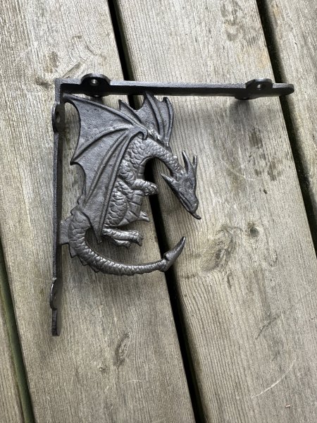 Konsol drake i järn 