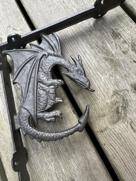 Konsol drake i järn 