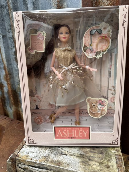 Ashley Glamour barbie docka