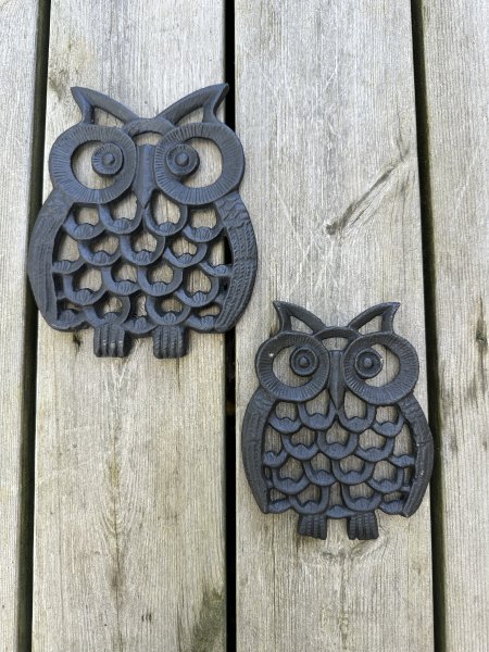 Järnfat underlägg uggla i järn