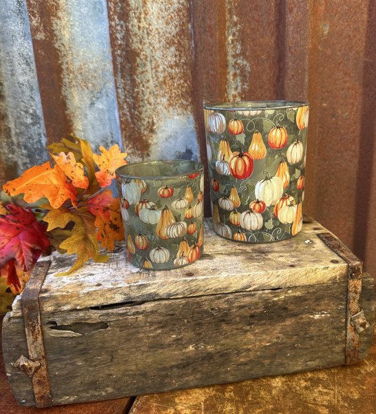 Ljuslykta pumpa med pumpor i olika nyanser