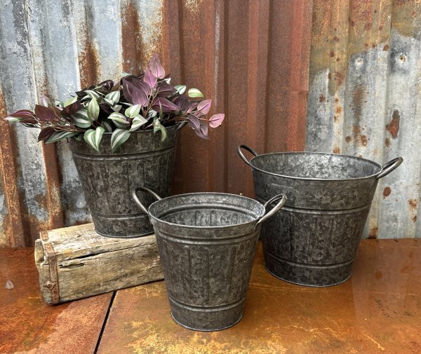 Stor kruka / tunna i zink med handtag