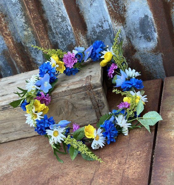 Girlang/ krans med sommar blommor 