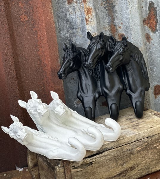 Häst krok hängare med tre hästar