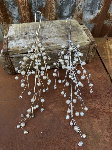 Vacker och elegant mistel i silver och guld glitter med pärlor 