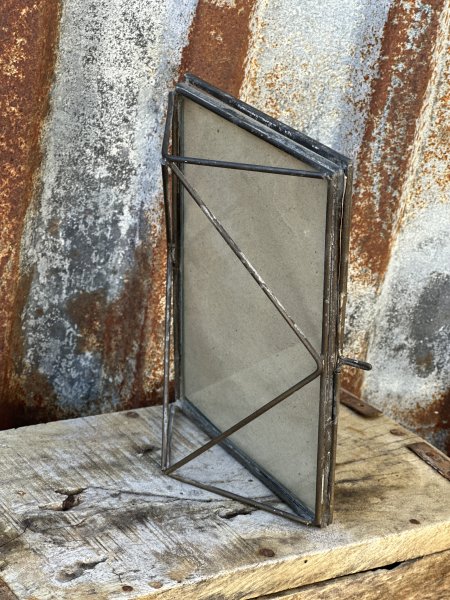 Fotoram i glas och antik guld 