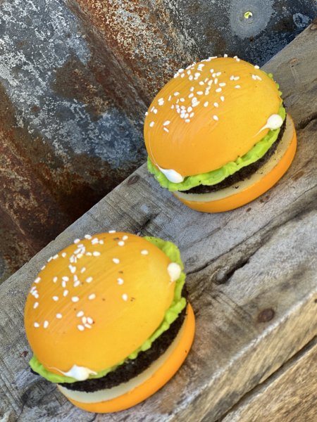 Konstgjord mindre hamburgare att dekorera med 