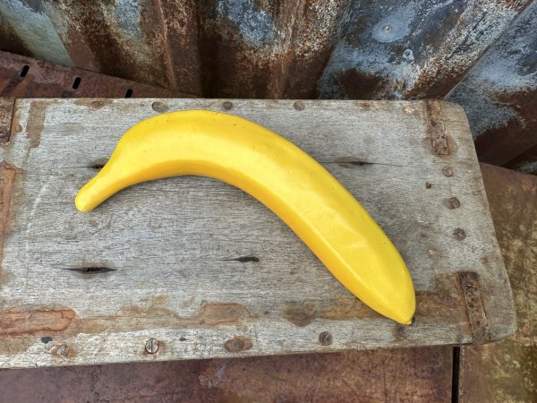 Gul konstgjord Banan