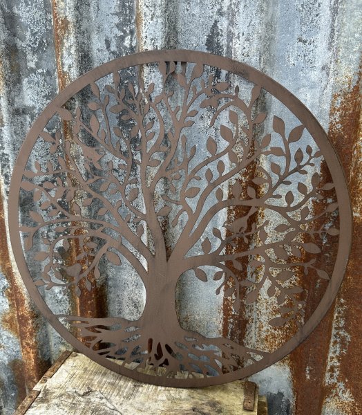Rund tavla livets träd i rost