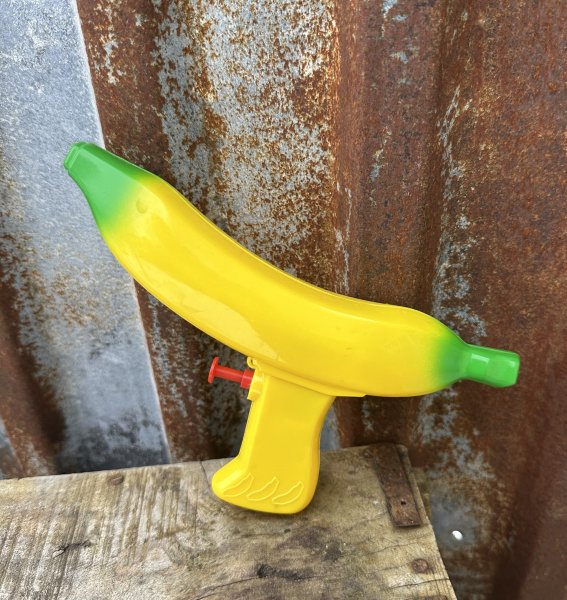Vattenpistol banan