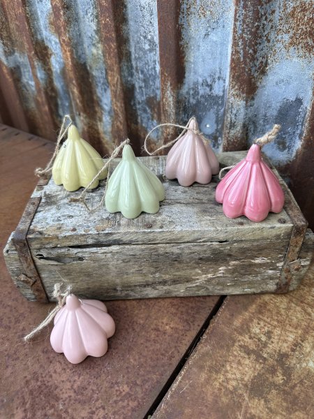 Blomformad färgglad bubbel klocka