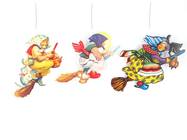 Påskkärring att hänga och dekorera med