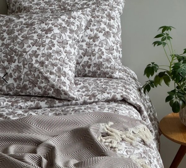 Påslakan klöver i bruna nyanser 2-delar