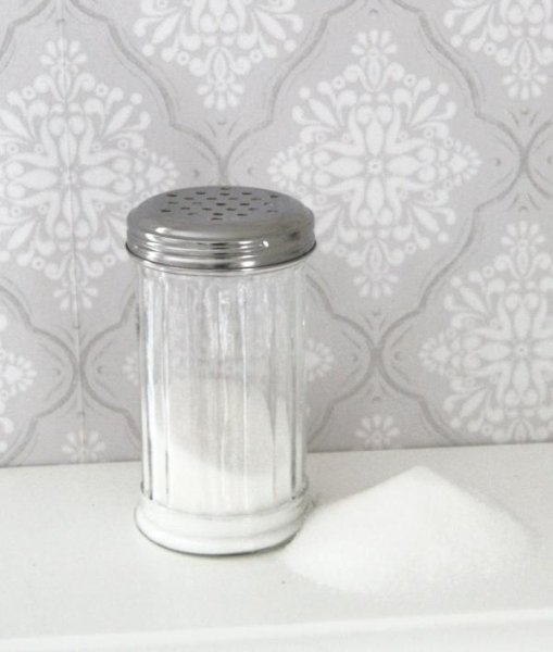 Sockerströare / parmesanströare i glas större modell