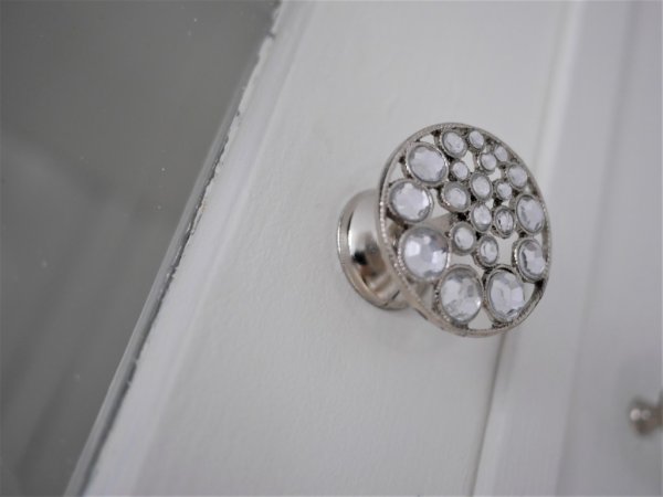 Elegant strass knopp i större modell